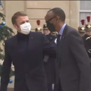 Russland, Frankreich und Deutschlands Afrikapolitik. Annalena Baerbock gegen Autokraten. Ein Kurswechsel?